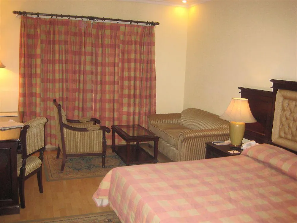 Holiday Inn Agra Mg Road An Ihg Hotel Agra (Uttar Pradesh)